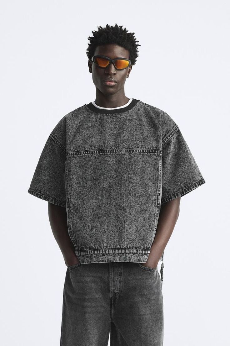 Acid-wash boxy denim tee